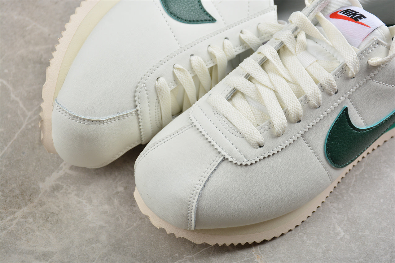 Cortez “Sail Gorge Green Malachite” blanco y verde
