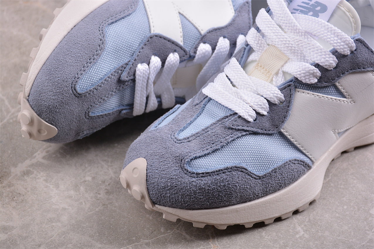 NB 327 azul celeste y gris