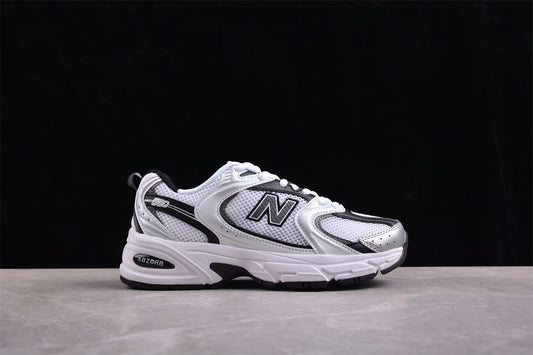 NB 530 blanco y negro