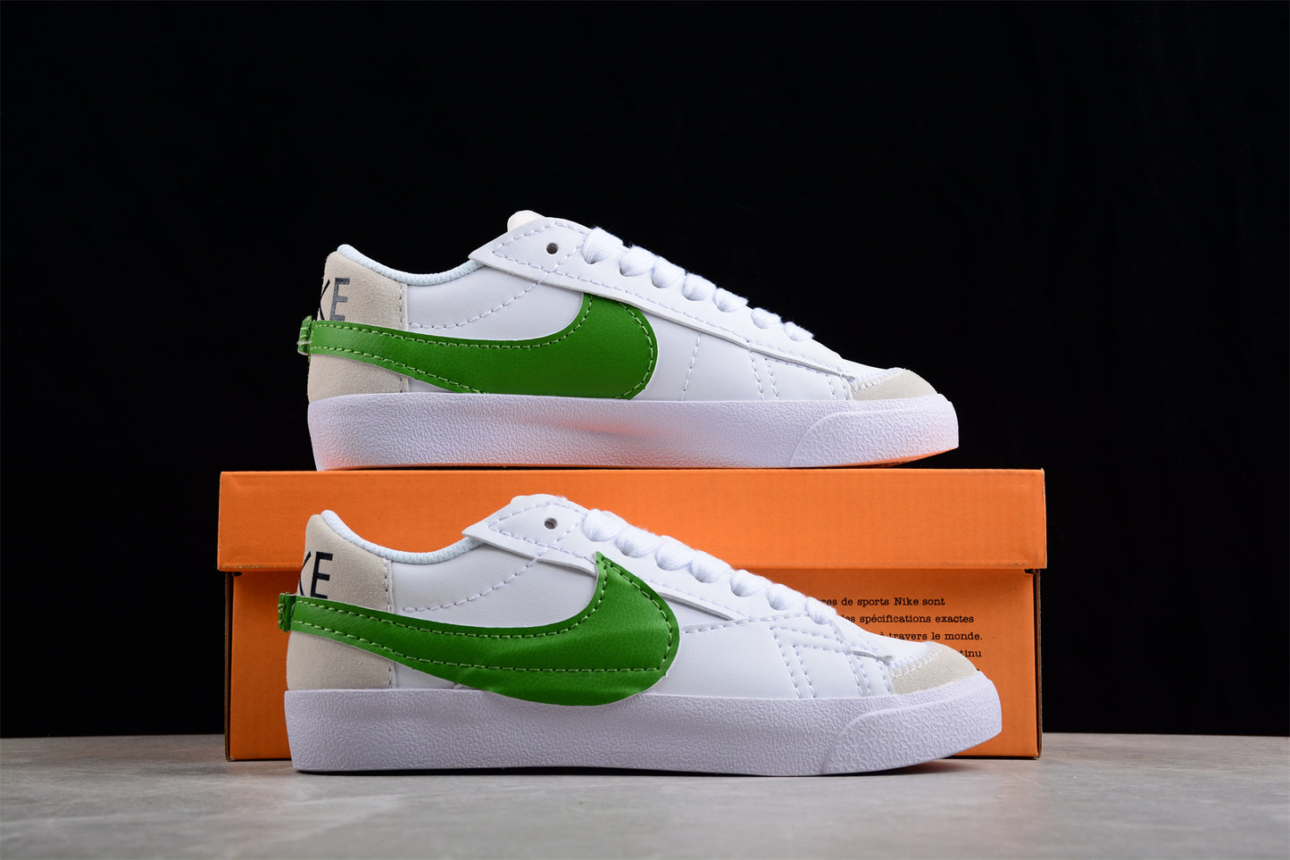 Blazer Low '77 blanco y verde