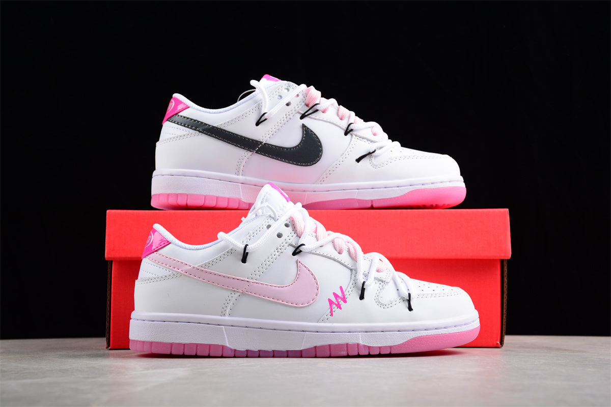 Dunk Low blanco, rosa y negro