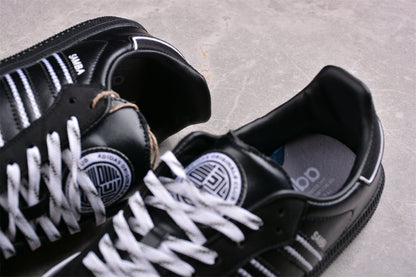 Samba OG negro y blanco