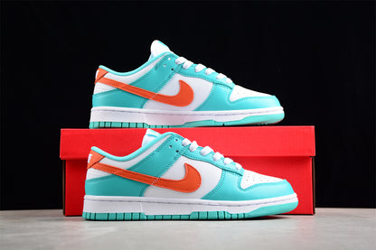 Dunk Low blanco, celeste y naranja