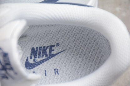 Air Force 1 low blanco y azul