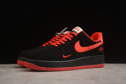 Air Force 1 Low negro y rojo