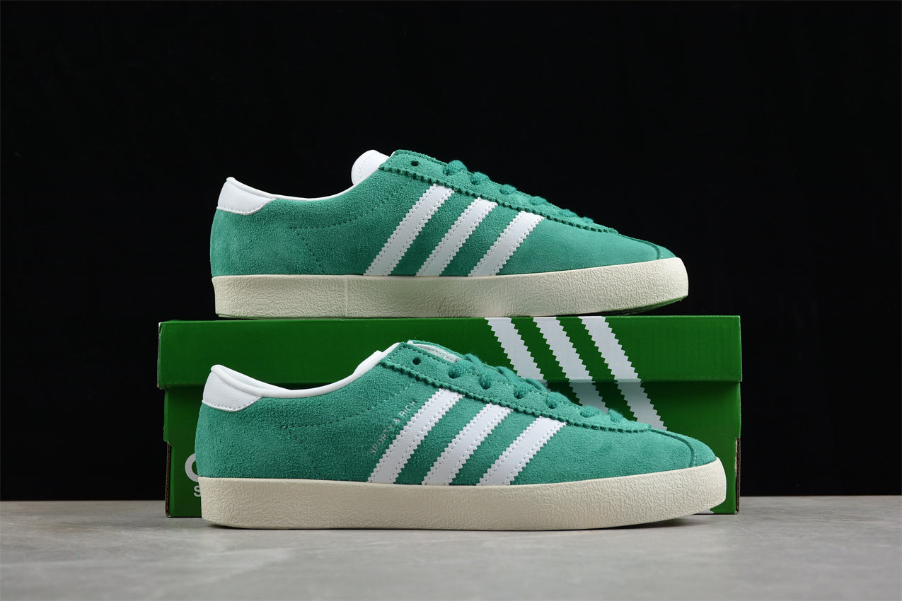 Sporty & Rich verde claro y blanco