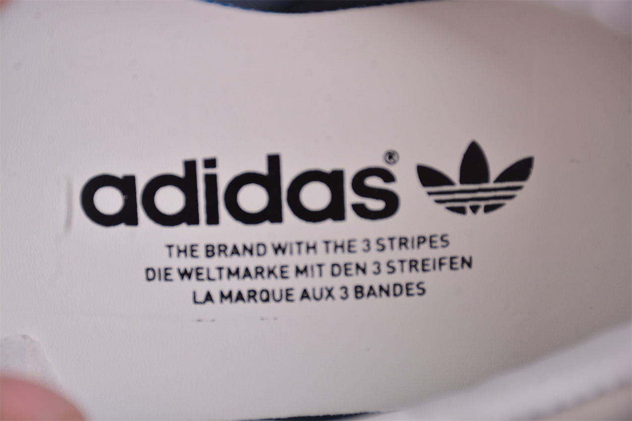 Gazelle blanco total