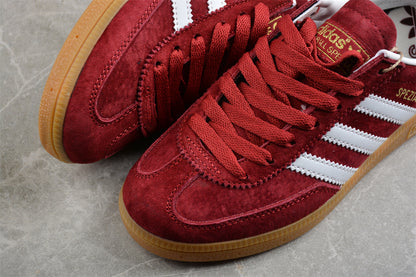 Handball Spezial rojo vino y blanco