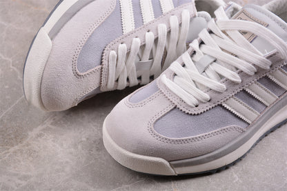 SL 72 RTN gris claro y blanco