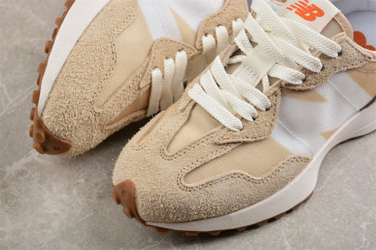 NB 327 beige y blanco