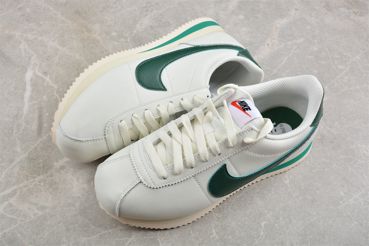Cortez “Sail Gorge Green Malachite” blanco y verde