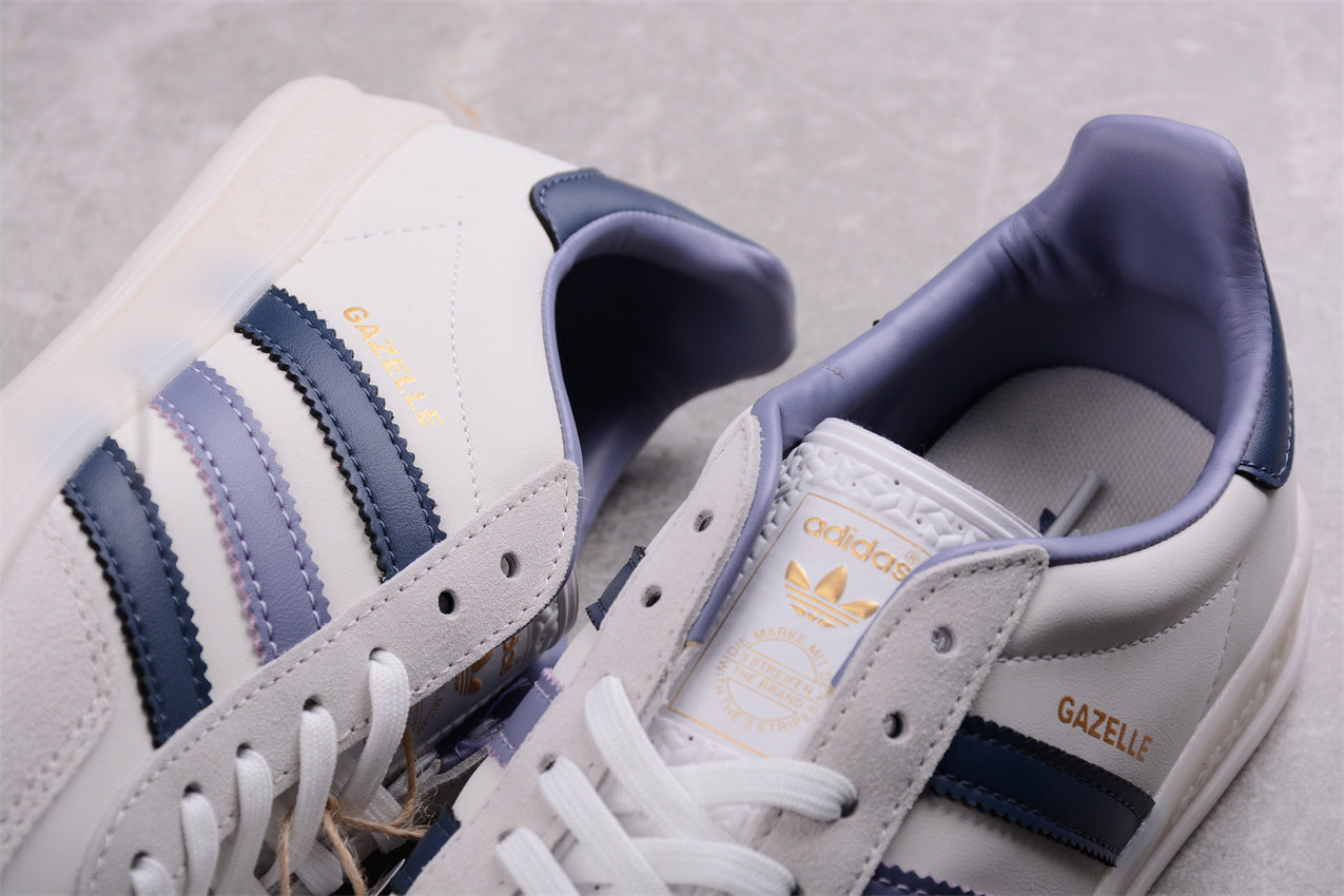 Gazelle blanco y navy