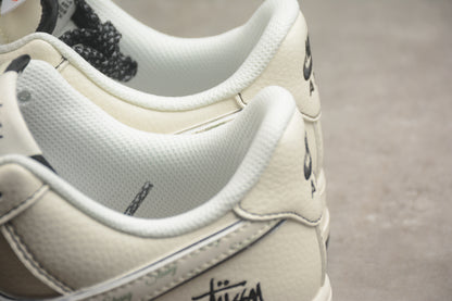 Air Force 1 07 beige y negro