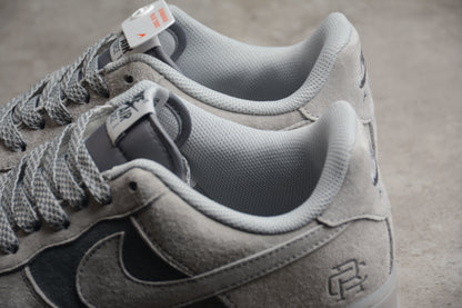 Air Force 1 07 gris claro y gris lobo