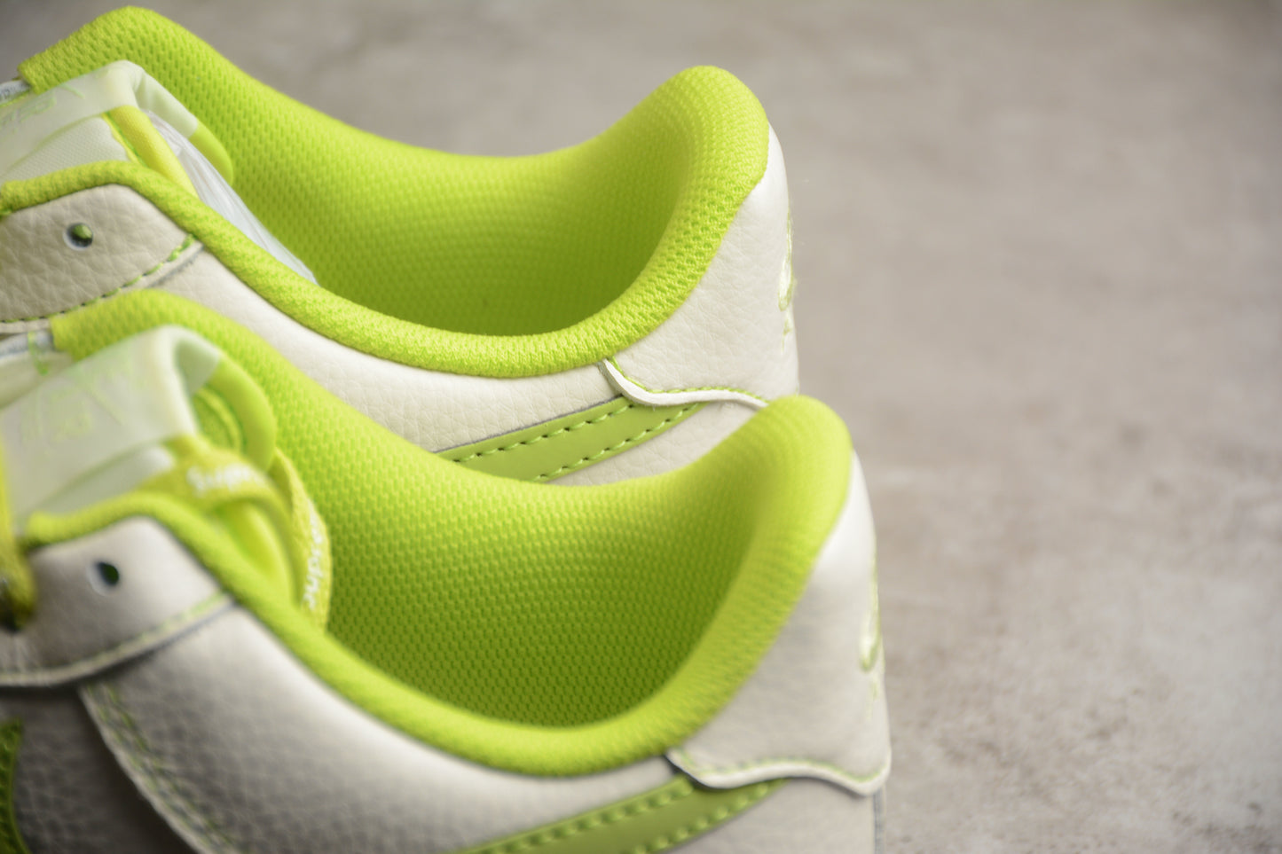 Air Force 1 07 blanco y verde limón