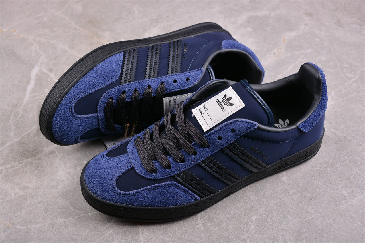 Gazelle navy y jeans