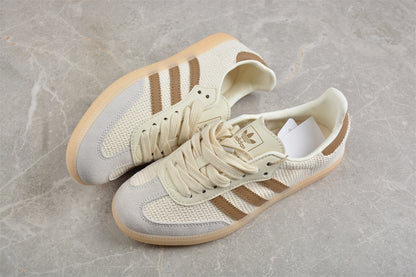 Samba OG beige y marrón claro