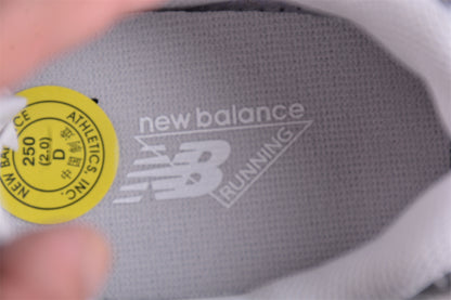 NB 530 plateado y azul