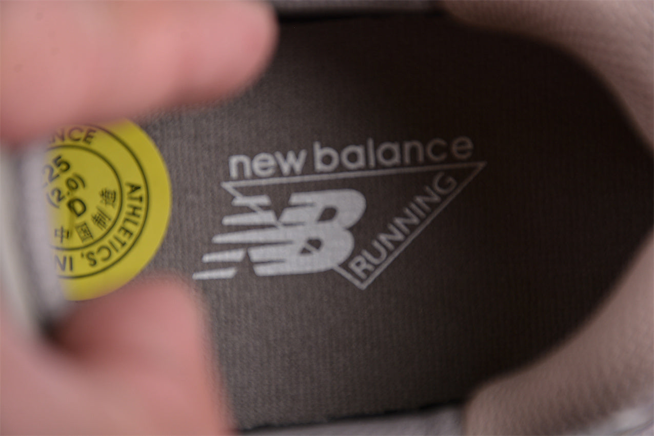 NB 530 beige y rosa palo