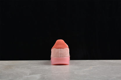 Gazelle rosa y verde