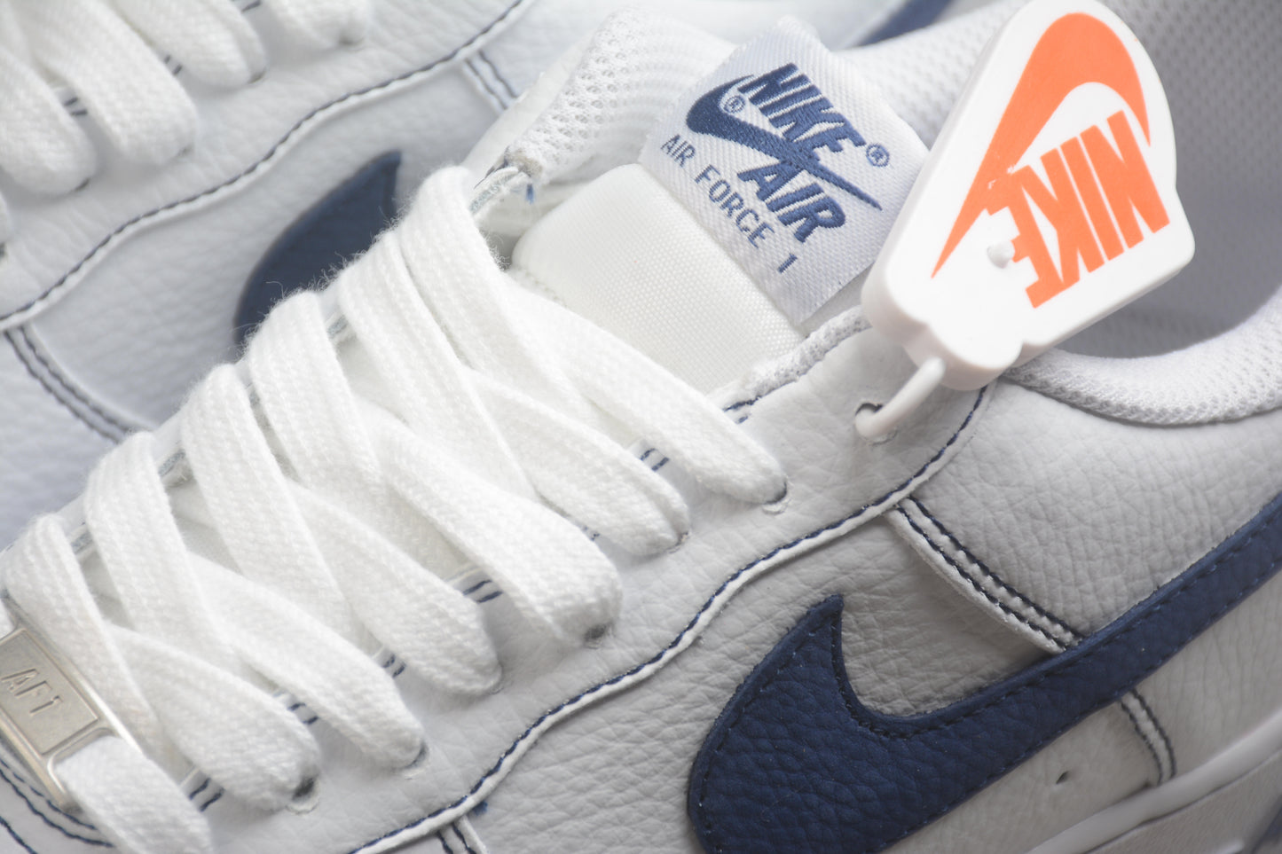 Air Force 1 low blanco y azul