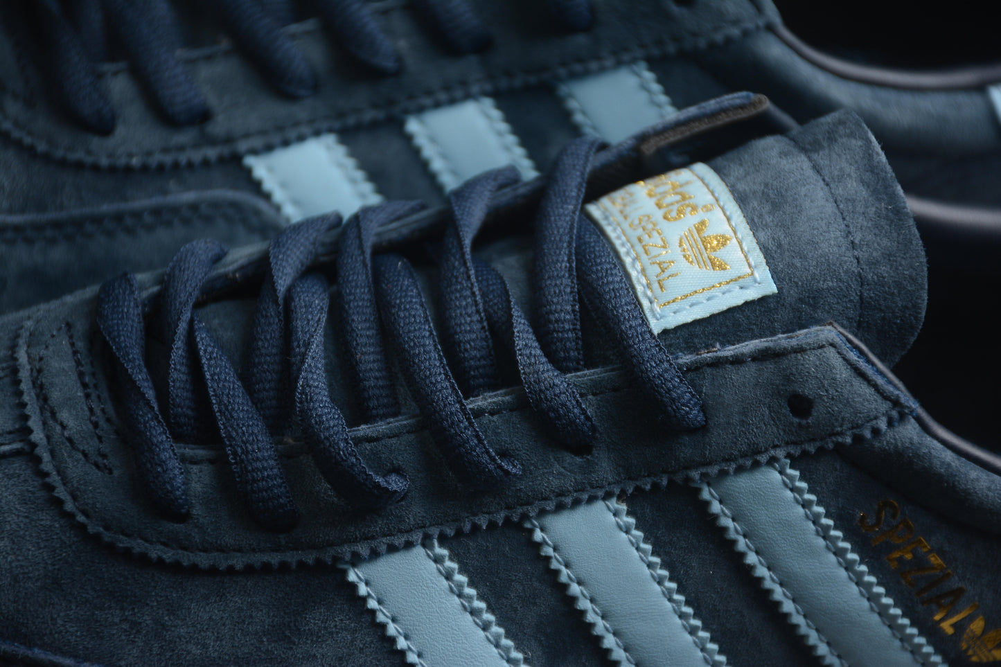 Handball Spezial azul grisáceo oscuro y azul cielo