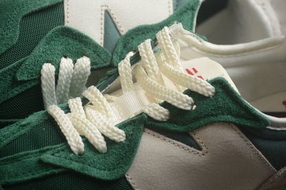 NB 327 verde y blanco