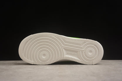 Air Force 1 07 SP  blanco y verde