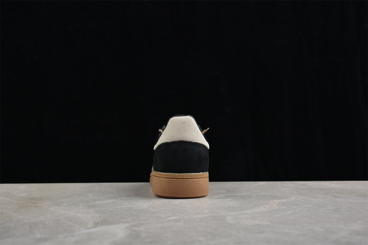 Handball Spezial negro y animal