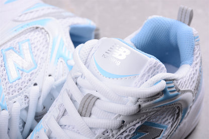 NB 530 blanco y azul celeste