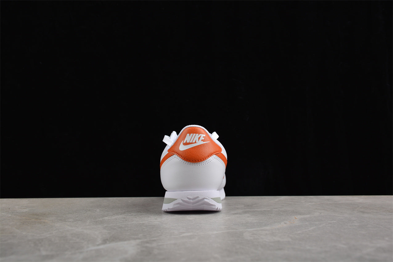 Cortez blanco y naranja