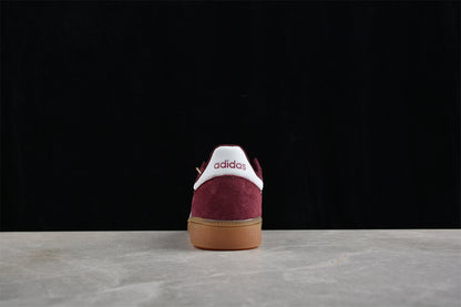 Sporty & Rich burdeos y blanco