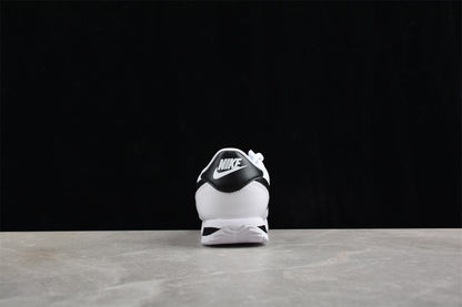 Cortez blanco y negro