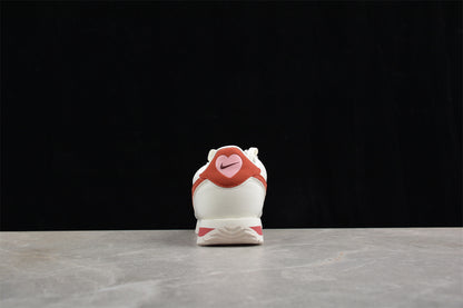 Cortez “Heart” blanco, rojo y rosa