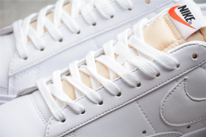 Blazer low '77 blanco