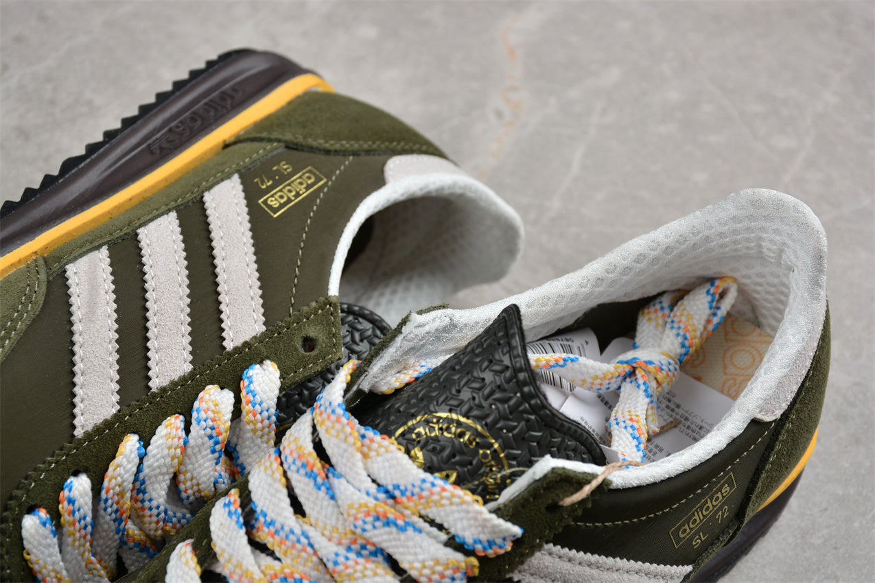 SL 72 verde y blanco