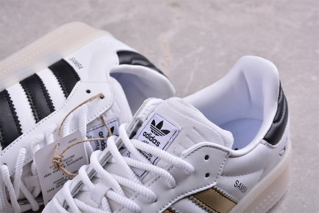 Samba XLG plataforma blanco, negro y dorado