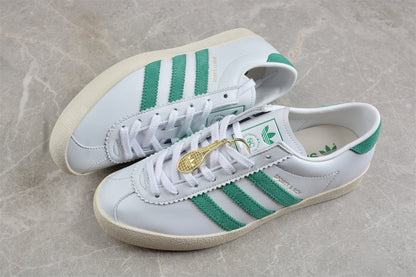 Sporty & Rich blanco y verde