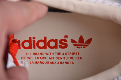 Gazelle rojo y blanco