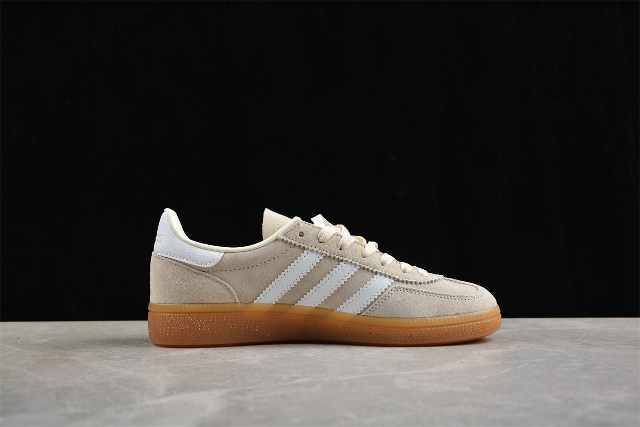 Handball Spezial beige y blanco