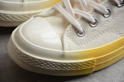 Chuck 70 Low beige y amarillo