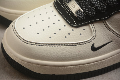 Air Force 1 07 x Stüssy beige claro, rojo carmesí y negro