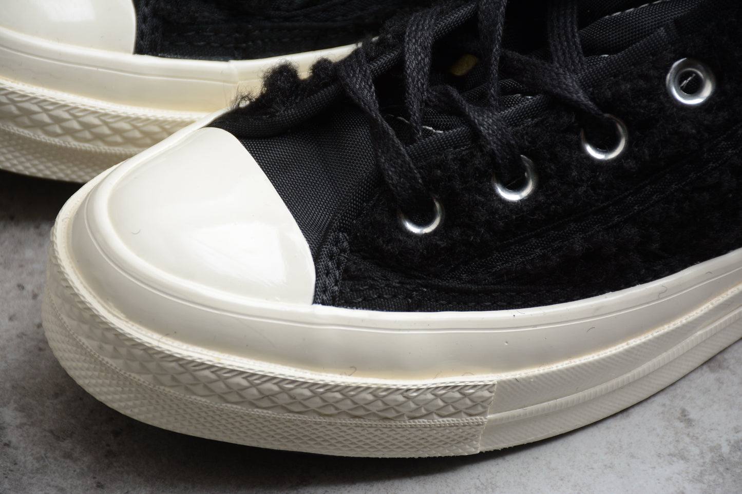 Chuck 70 HI Sherpa negro, blanco y egret