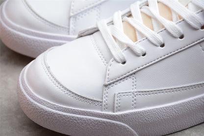 Blazer low '77 blanco