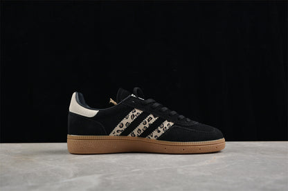 Handball Spezial negro y animal