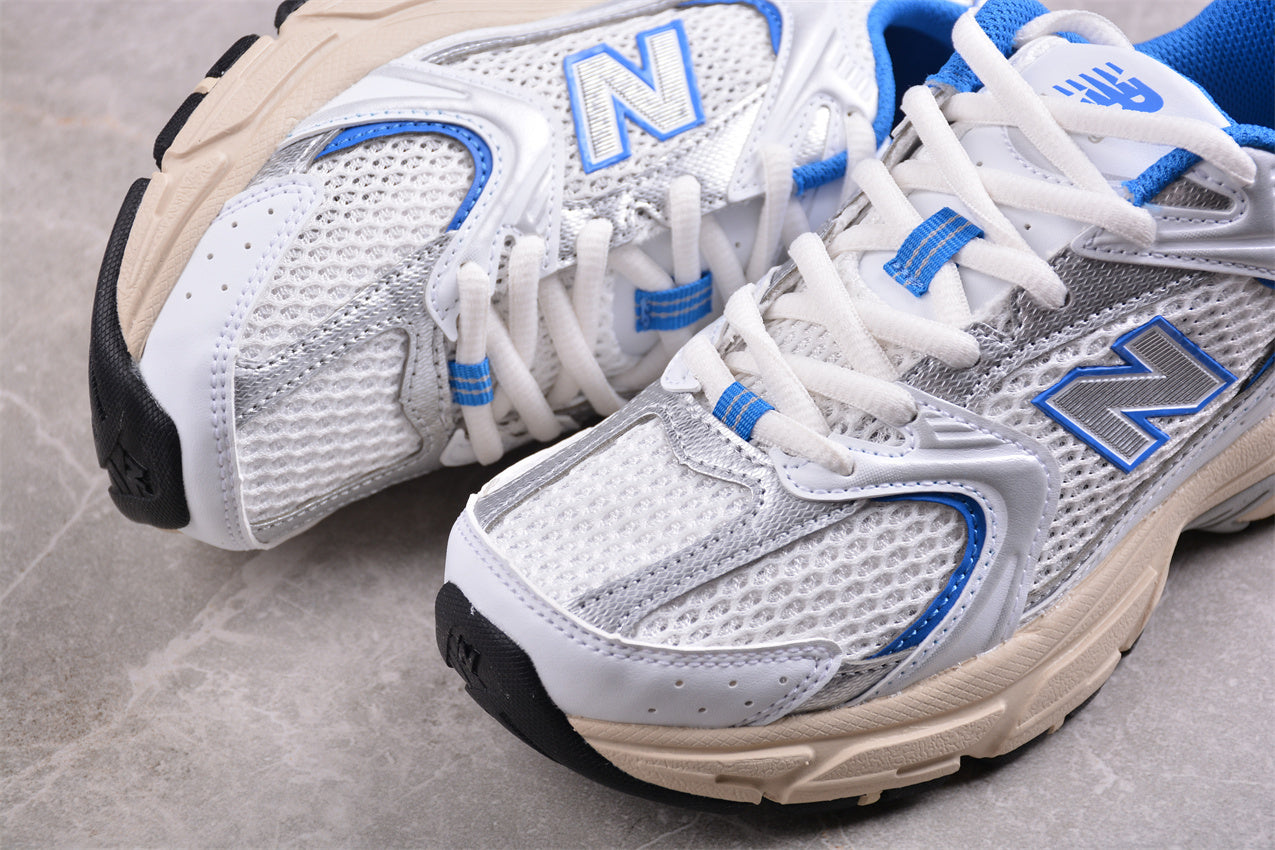 NB 530 blanco y azul