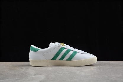 Sporty & Rich blanco y verde