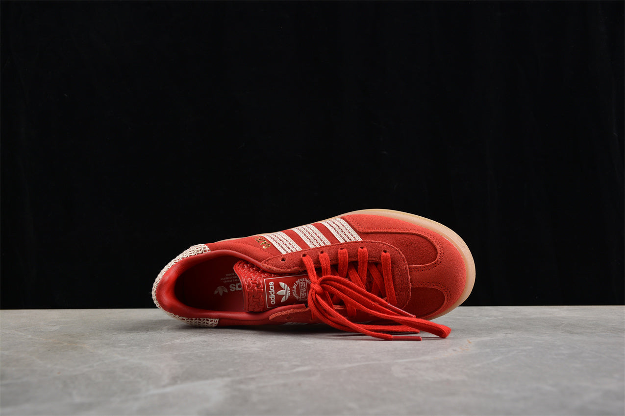 Gazelle rojo y beige