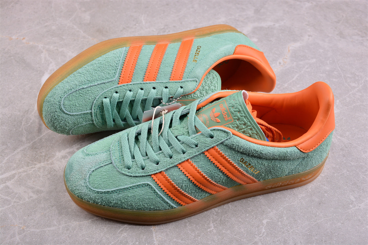 Gazelle verde y naranja