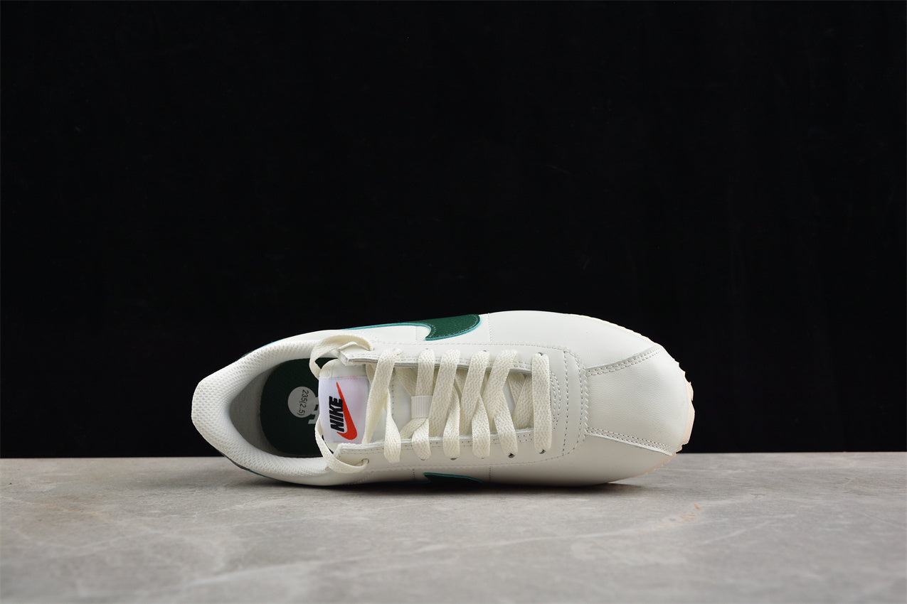 Cortez “Sail Gorge Green Malachite” blanco y verde